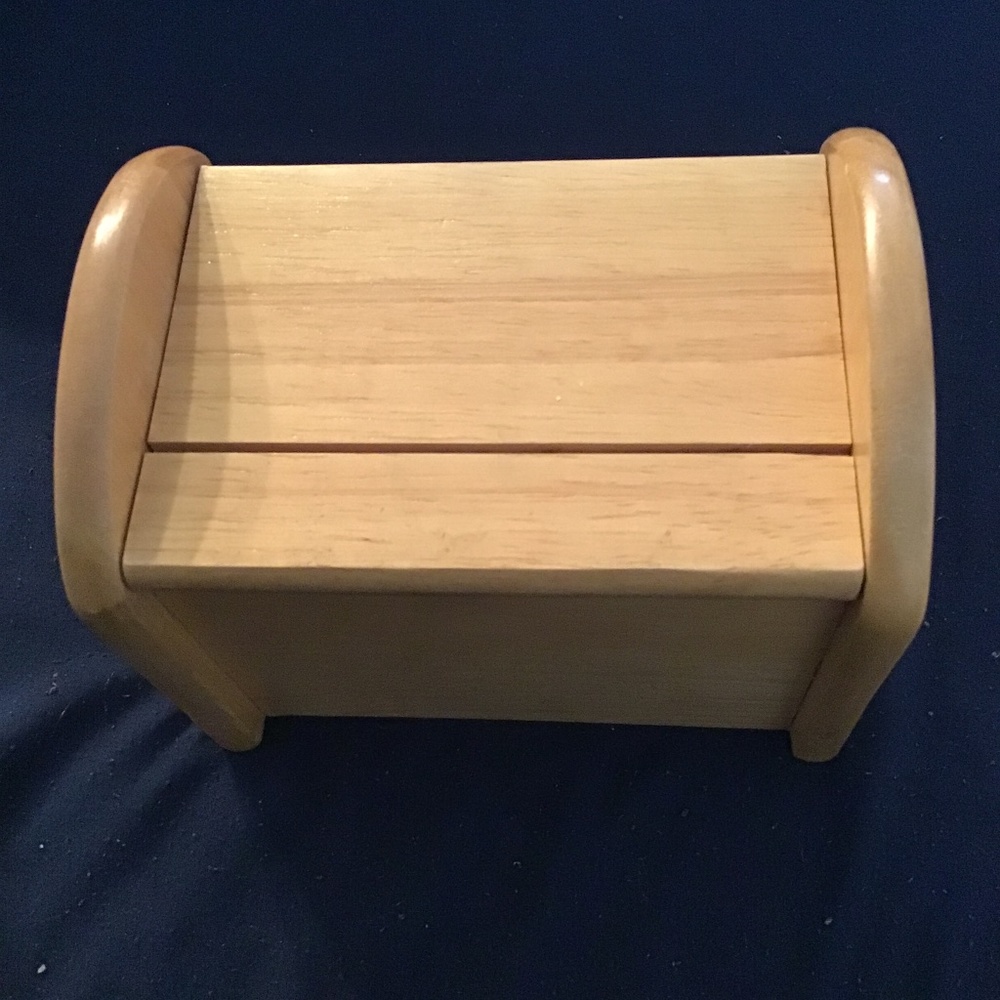 Arbor Wood pantry essentials wood box 2003